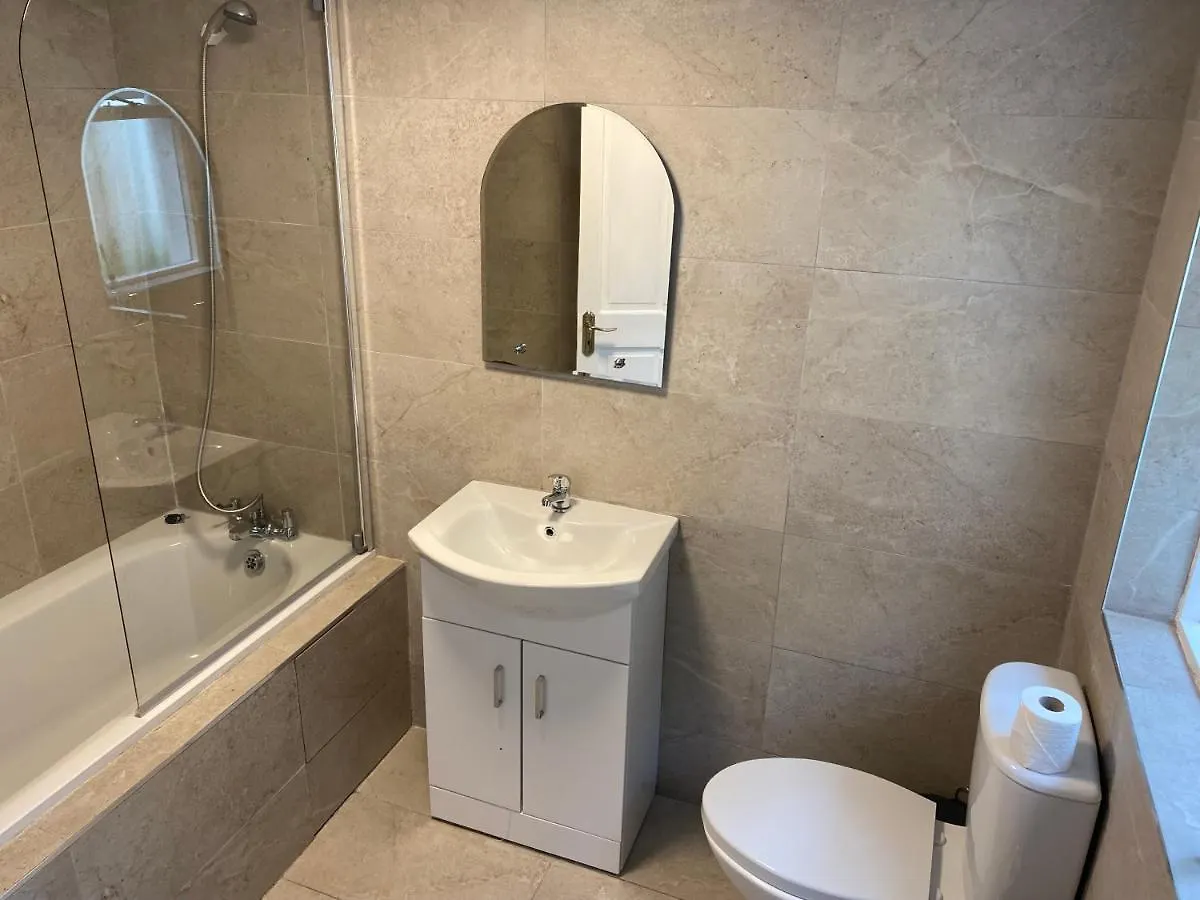 2 Bed Townhouse Eyre Square City Centre Galway 0*,  Ireland