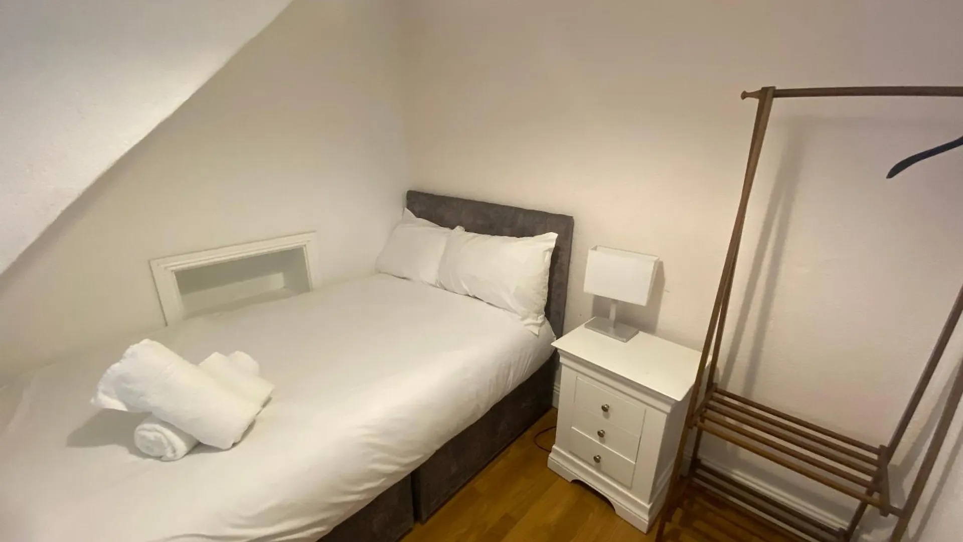 Apartment 2 Bed Townhouse Eyre Square City Centre Galway